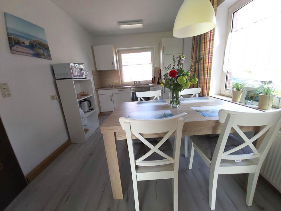 Apartament Haus Schwalbennest Bensersiel Zewnętrze zdjęcie